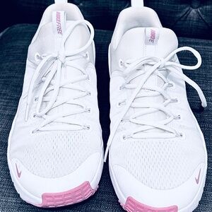 Womens Nike Free White sneakers